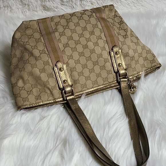 💯 Authentic  Gucci Tote Bag 🍀 - Picture 12 of 16